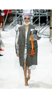 CALVIN KLEIN Fall 2018 Ready-to-Wear Calvin Klein Кельвин Кляйн осень зима 2018 коллекция неделя моды в Нью Йорке Mainstyles